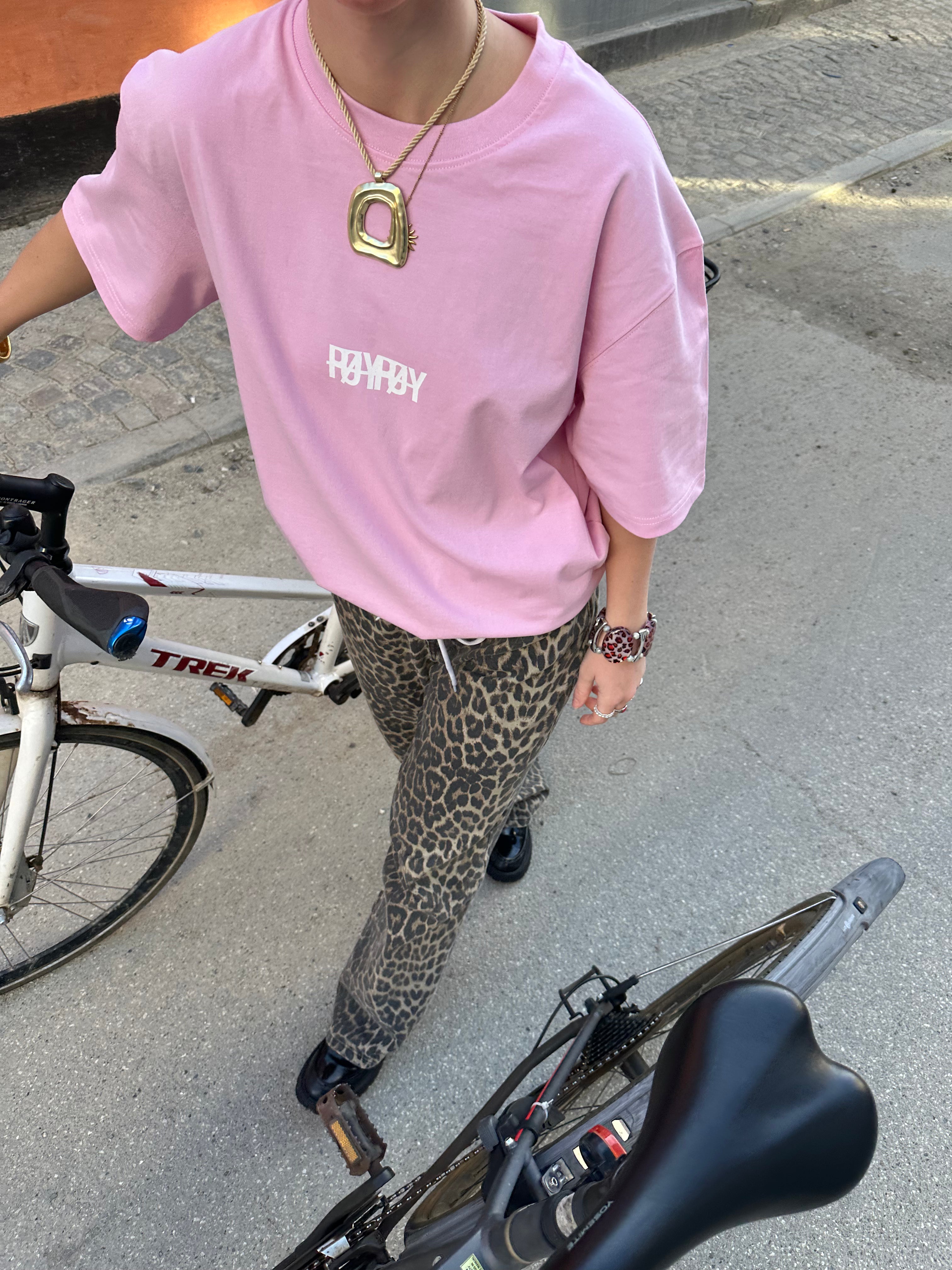 TYPO TEE